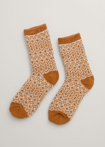 Cabin Socks - Frost Point Chanterelle Aran