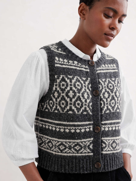 Castwork Vest - Shingle Bar Onyx Aran