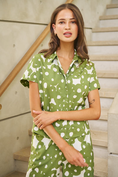 Boxy Collared Blouse - Moss Barnacles