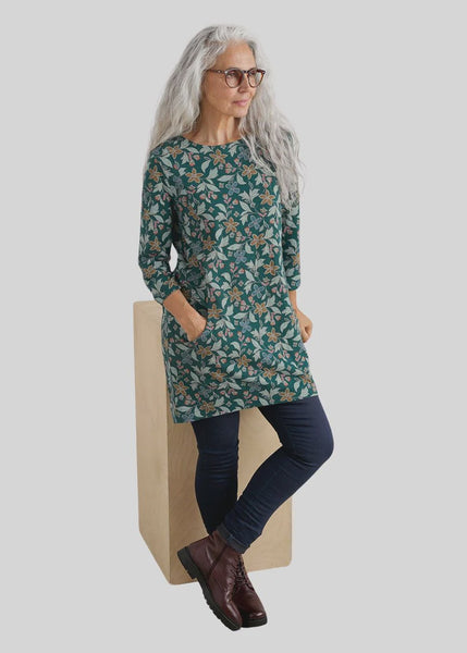 Shore Foraging Tunic - Stitched Clematis