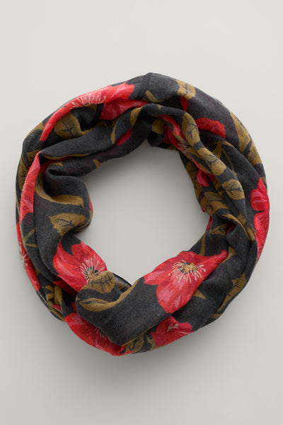Pretty Circle Scarf - Mary Rose Floral Onyx