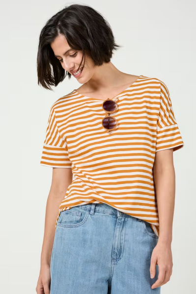 Bryher View T-Shirt - Mini Cornish Daylily